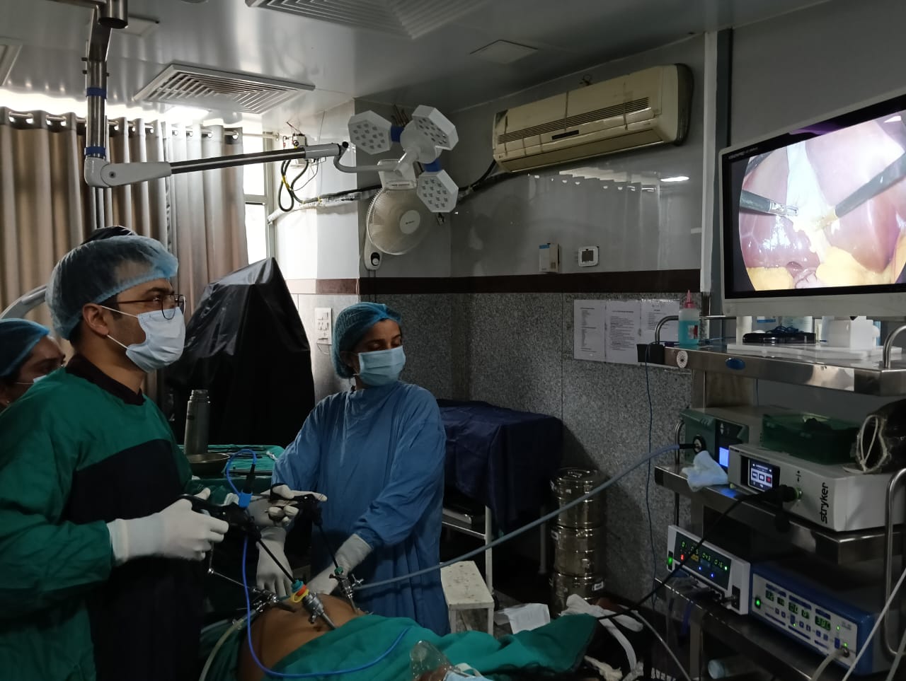 Redefining Surgical Precision – Meet Dr. Saurabh Sharma, Laparoscopic Surgeon